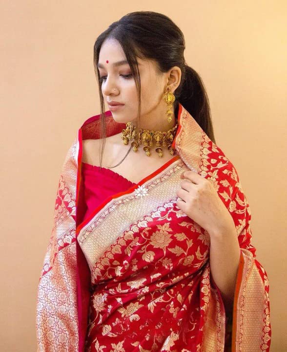 Vasthrlay Classic Traditional Saree with elegant kanjivaram styling