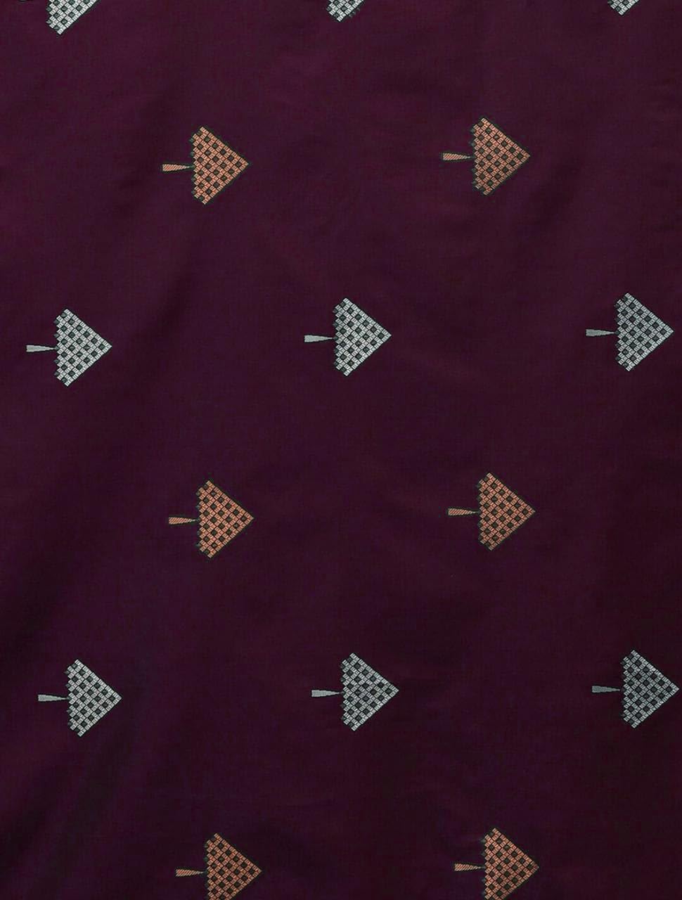 Vasthrlay Classic Traditional Saree for wedding and party wear styling