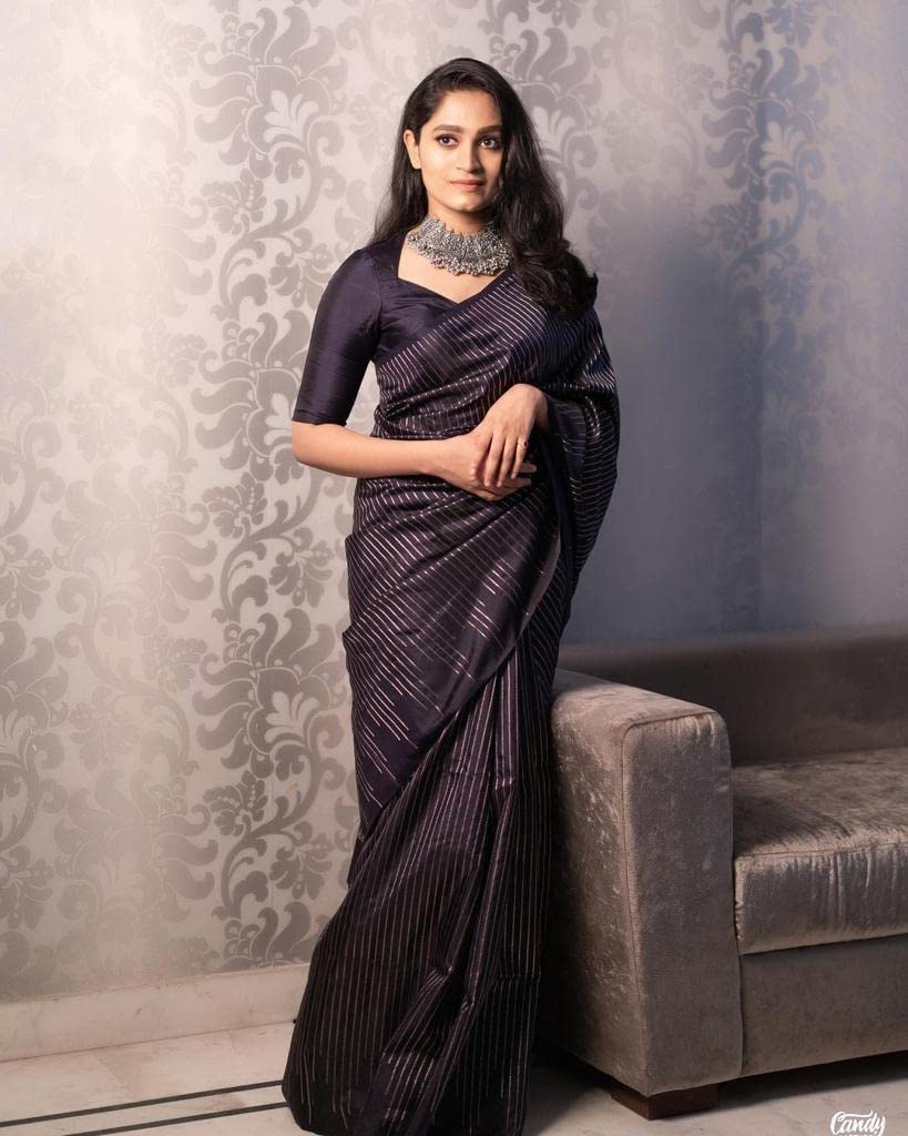 Vasthrlay Kanjivaram Classic Saree with decorative traditional design