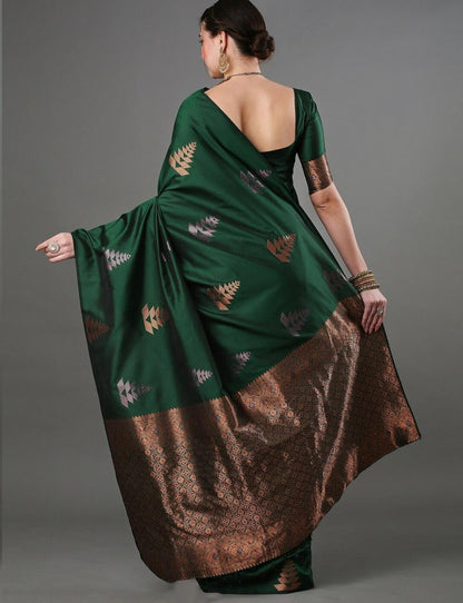 Vasthrlay Classic Traditional Saree for wedding and party wear styling