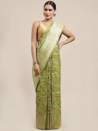 Vasthrlay Banarasi Classic Saree with decorative traditional design