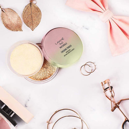 Lakme 9 To 5 Natural Finishing Powder 8g - PUSHMYCART
