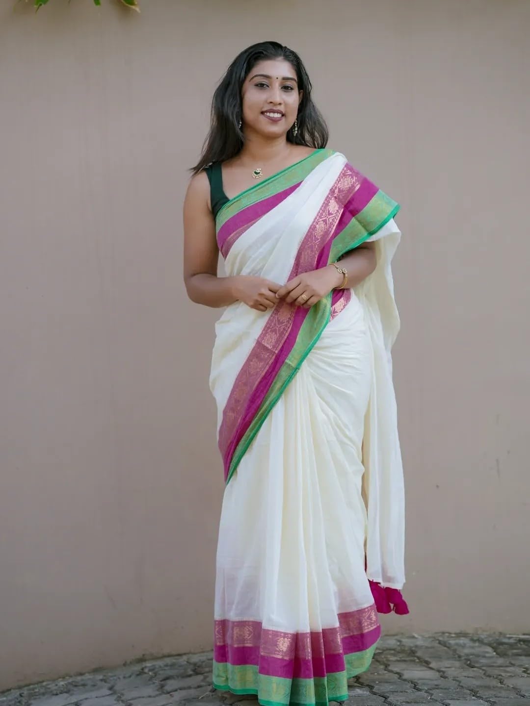 Vasthrlay Classic Traditional Saree with elegant cotton styling