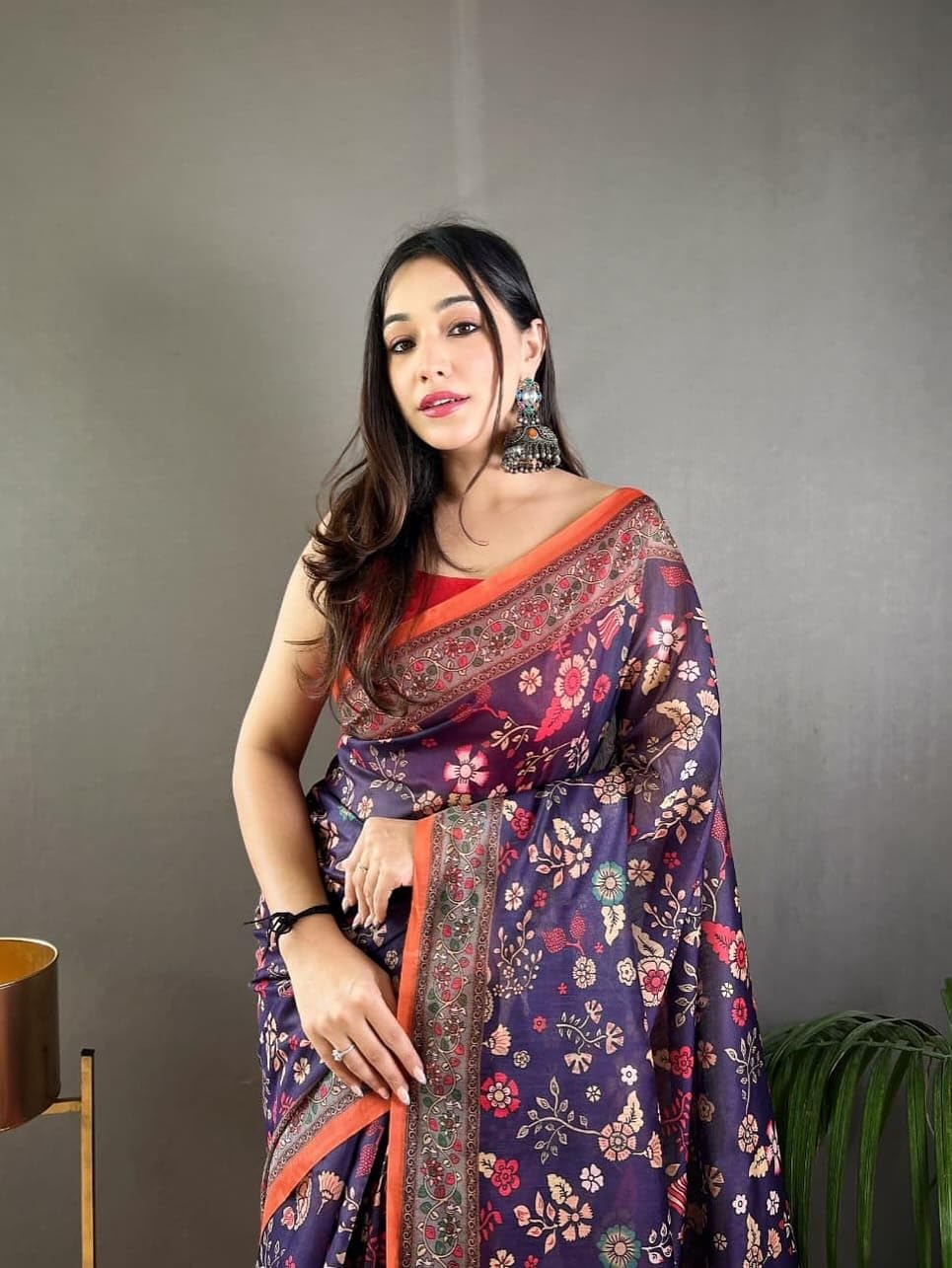 Vasthrlay Multicolor Traditional Saree for wedding and party wear styling