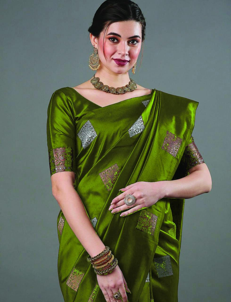 Vasthrlay Classic Traditional Saree for wedding and party wear styling