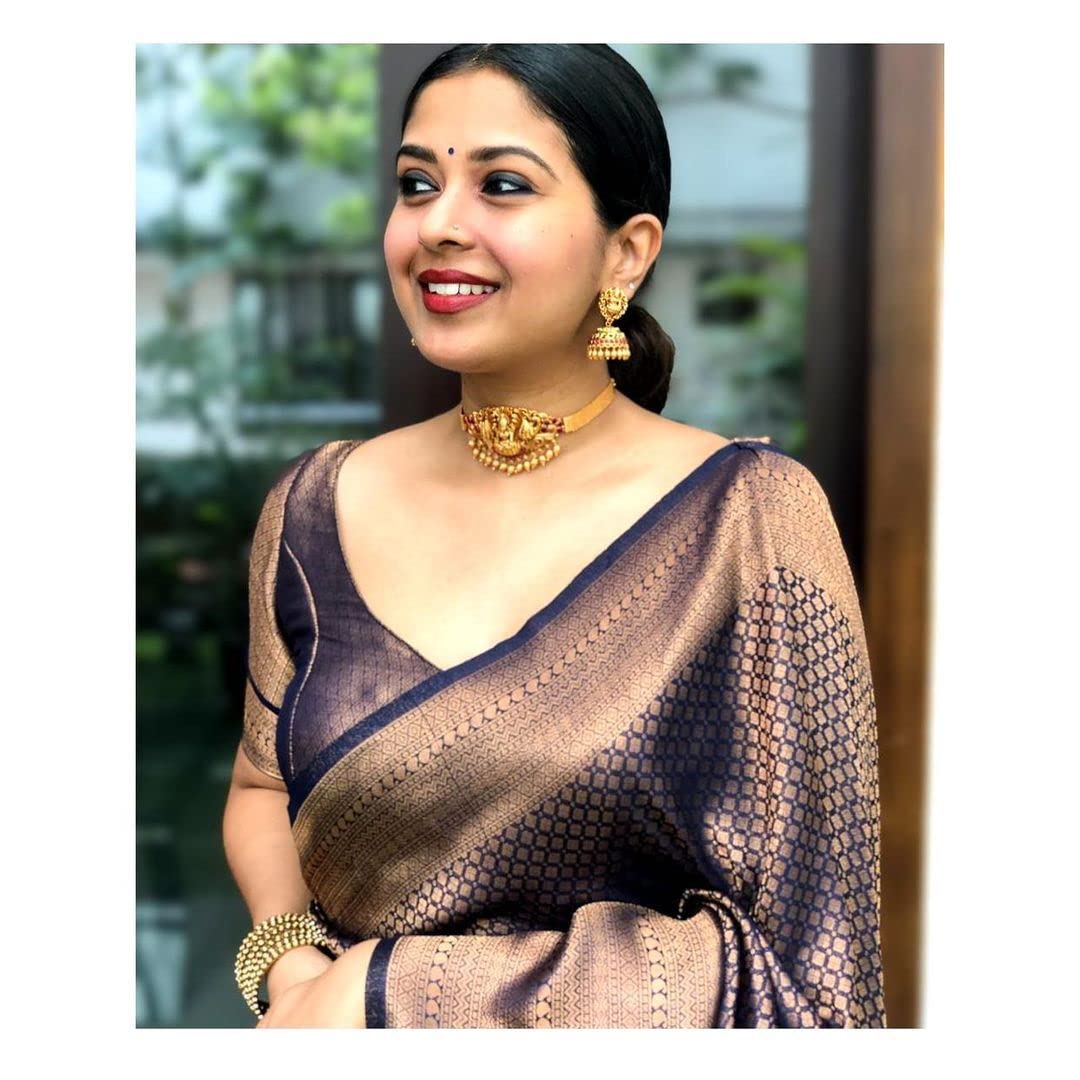 Vasthrlay Traditional Saree in Classic with refined banarasi ethnic appeal