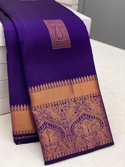 Vasthrlay Traditional Saree in Classic with refined banarasi ethnic appeal