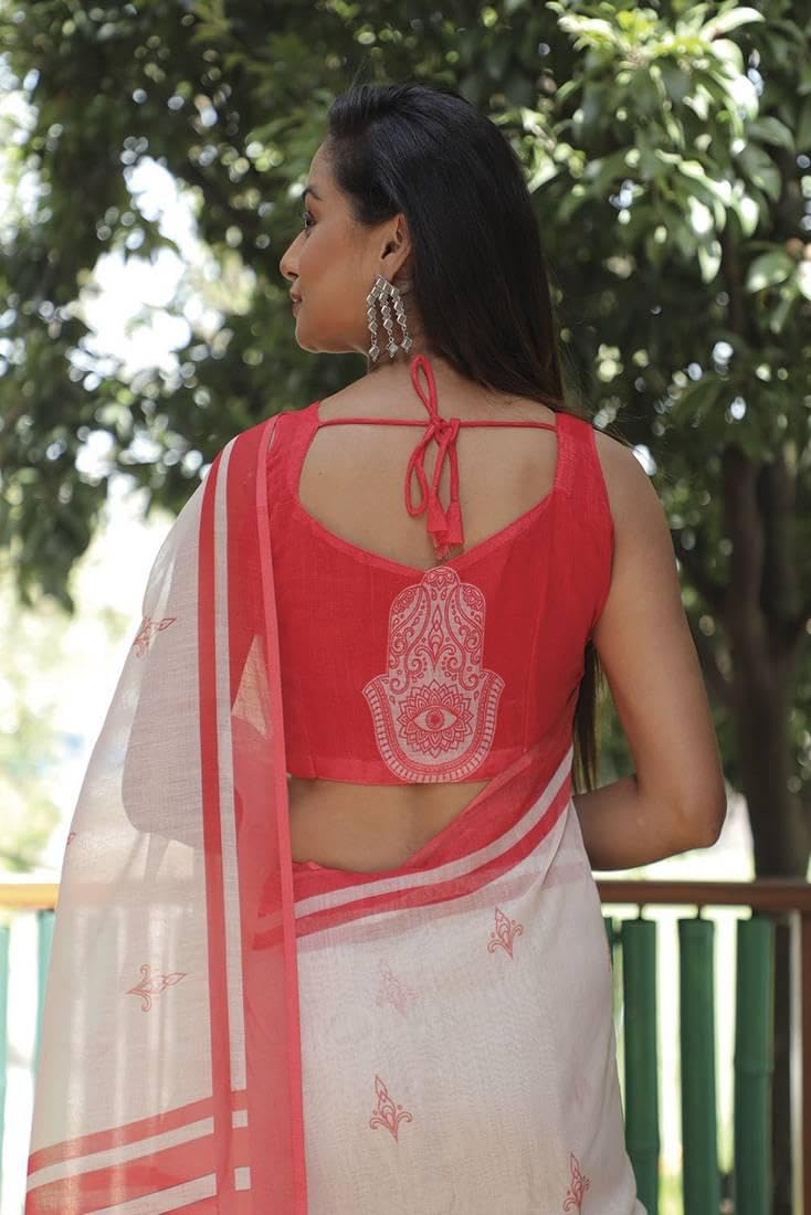 Vasthrlay Traditional Saree in Classic with refined ethnic appeal