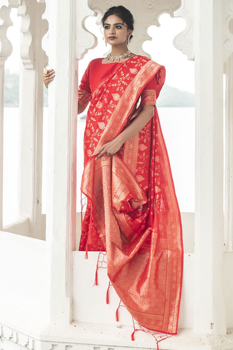 Vasthrlay Jacquard Wine Saree with decorative traditional design