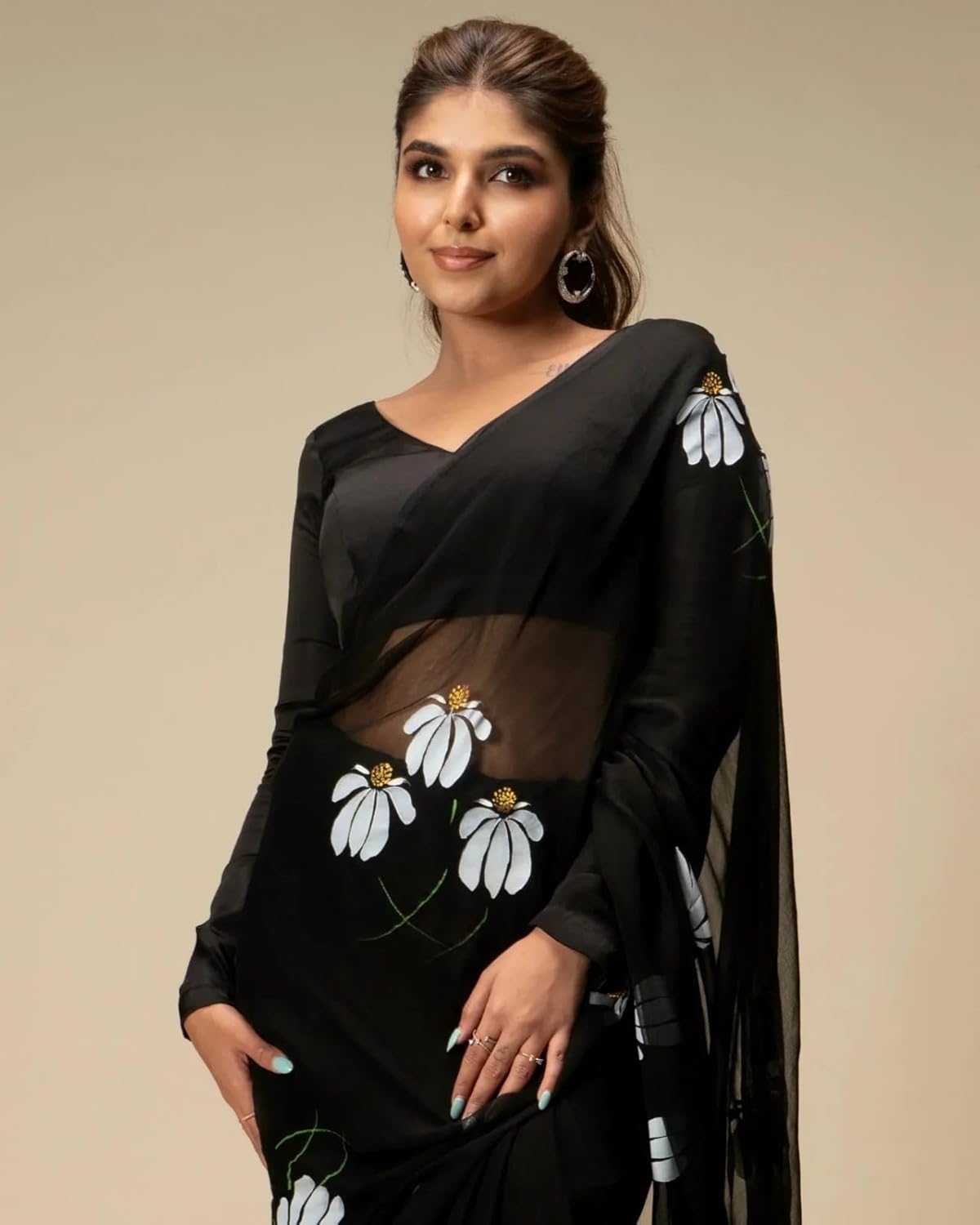 Vasthrlay Linen Classic Saree with decorative Floral design