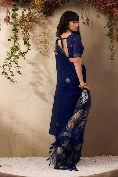 Vasthrlay Classic Traditional Saree for wedding and party wear styling