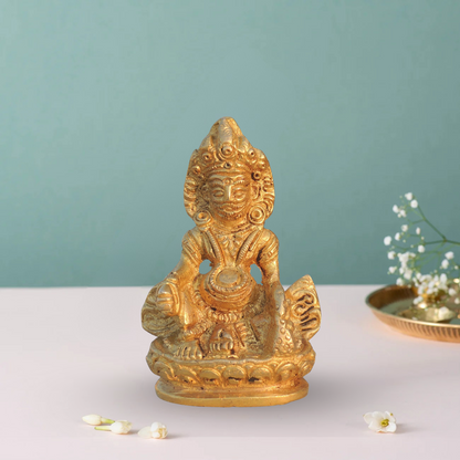 Brass Kuber Maharaja Statue 0.22Kg - PUSHMYCART