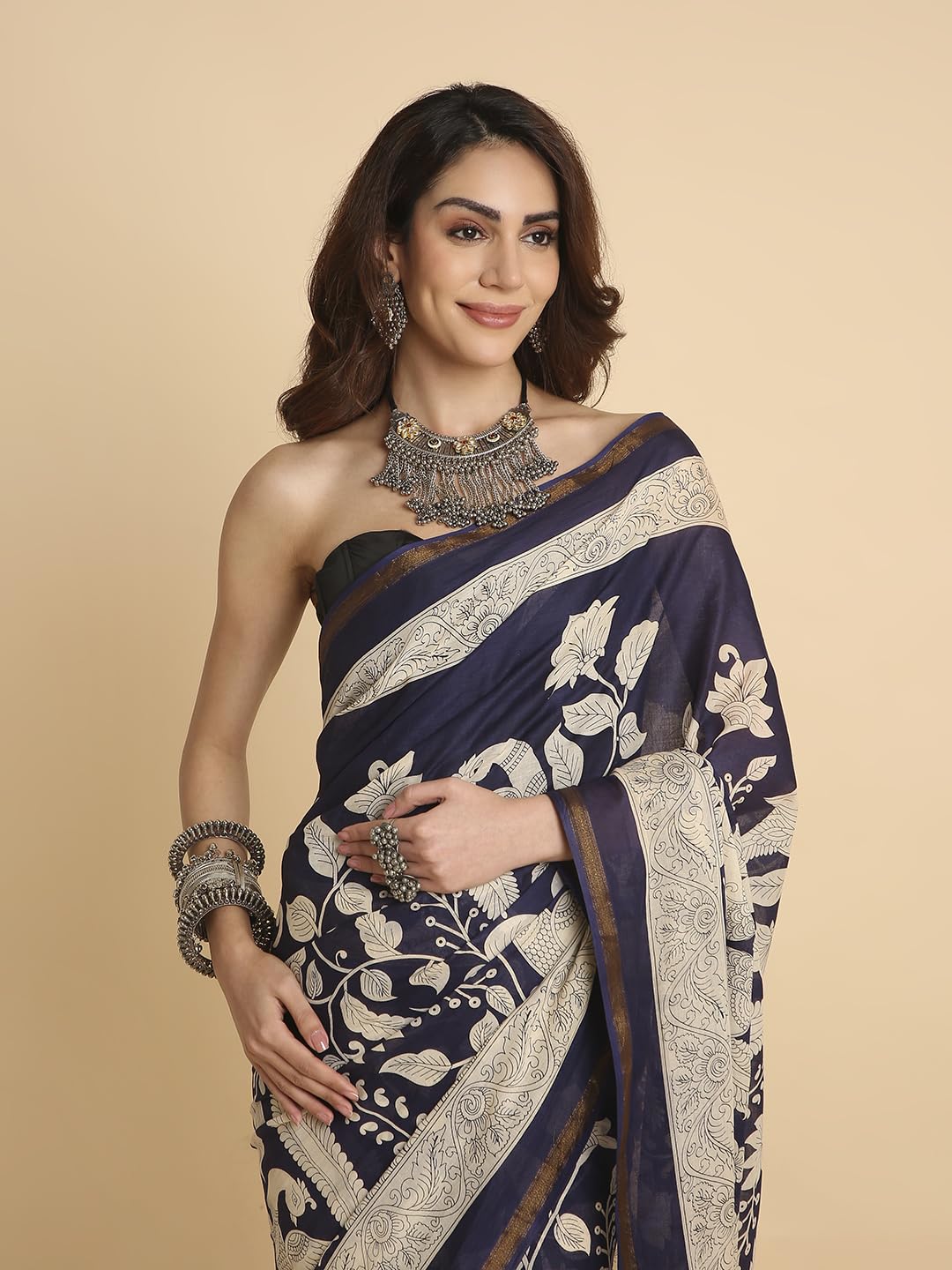 Vasthrlay Classic Traditional Saree for wedding and party wear styling