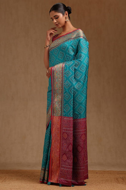 Vasthrlay Ethnic Turquoise Saree with decorative Woven design