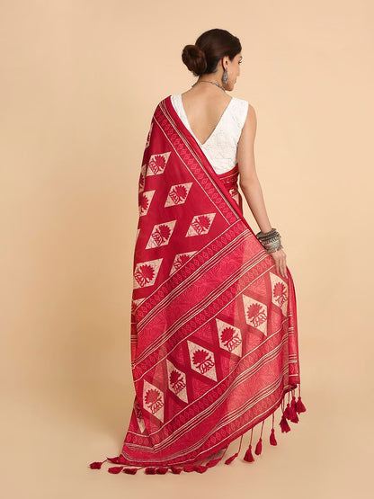 Vasthrlay Classic Saree with elegant ethnic and printed styling