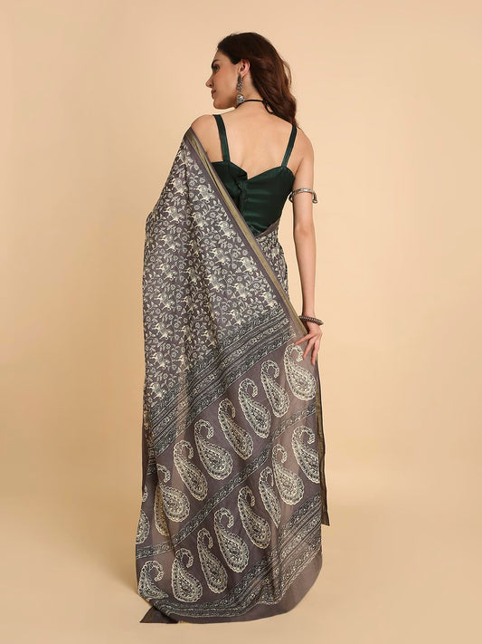 Vasthrlay Classic Saree with elegant ethnic and printed styling