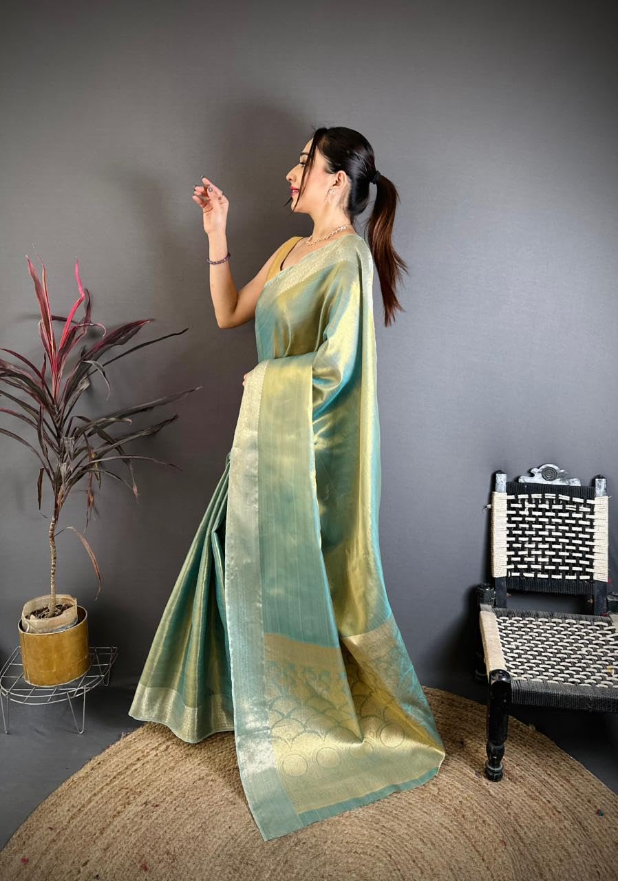 Vasthrlay Banarasi Classic Saree with decorative Weaving design