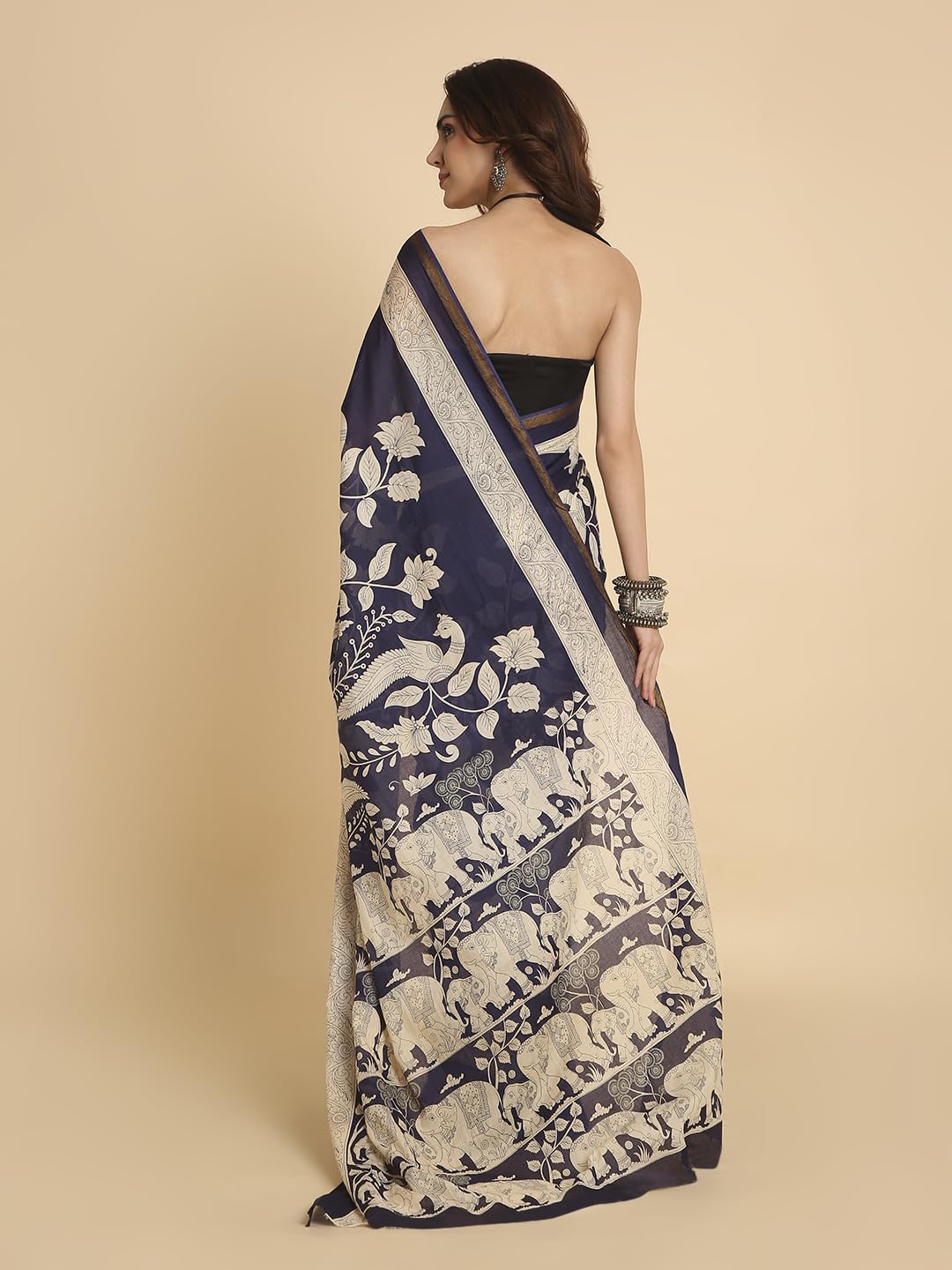 Vasthrlay Classic Saree with elegant ethnic and printed styling