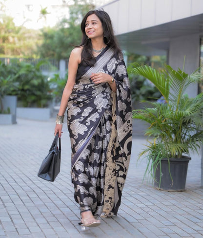 Vasthrlay Classic Designer Saree with elegant Cotton styling