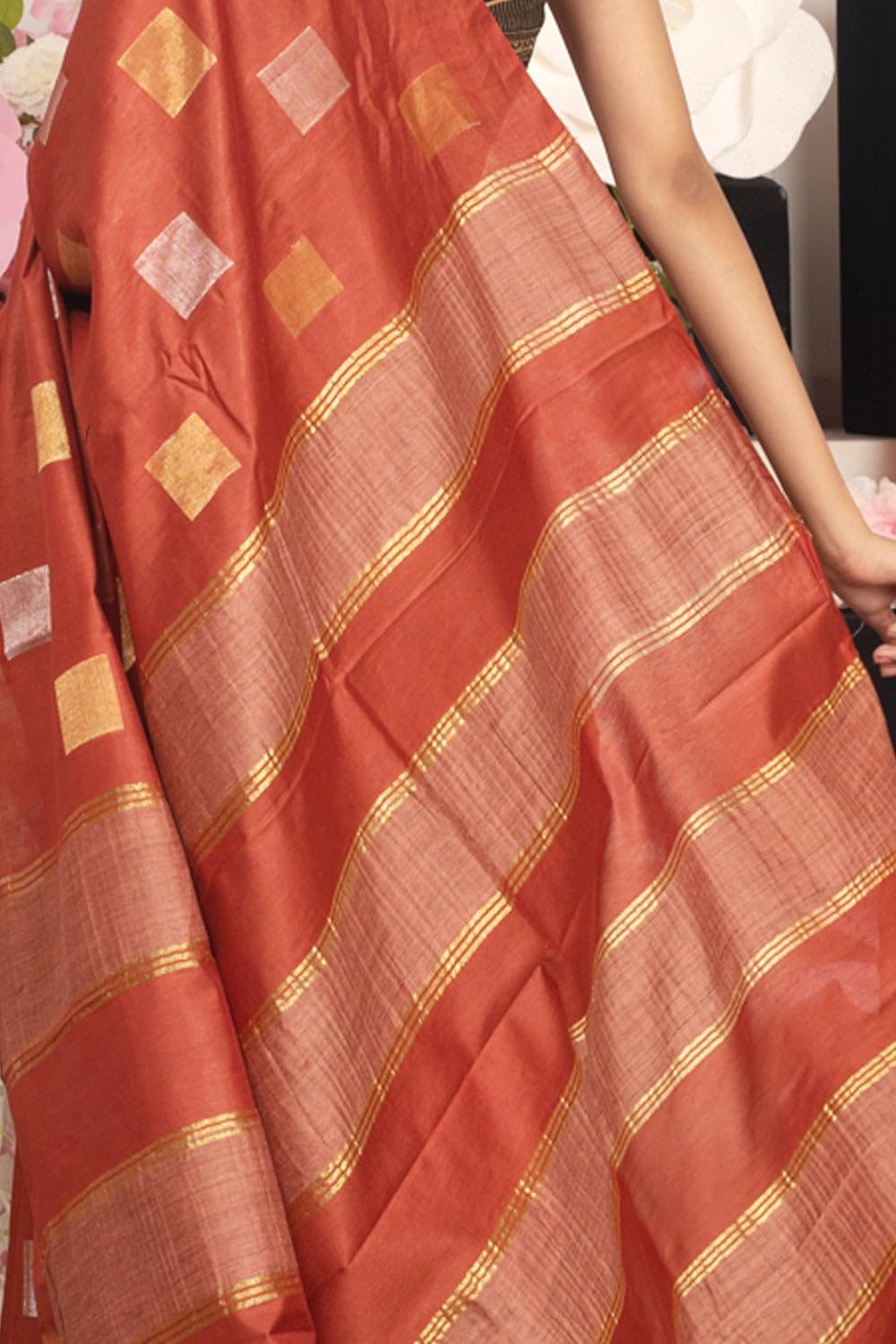 Vasthrlay Classic Traditional Saree for wedding and party wear styling