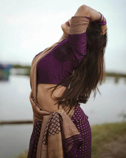 VasthrlayEthnic Classic Saree with refined wedding design