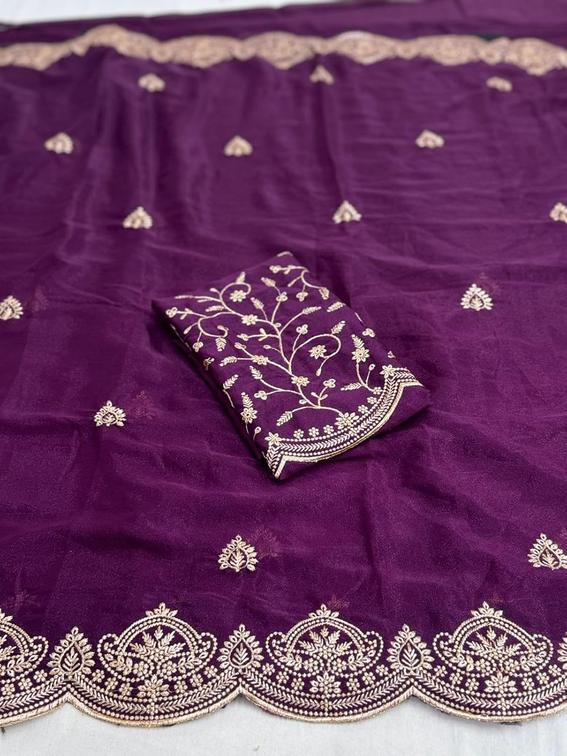 Vasthrlay Georgette Classic Saree with decorative Embroidery design