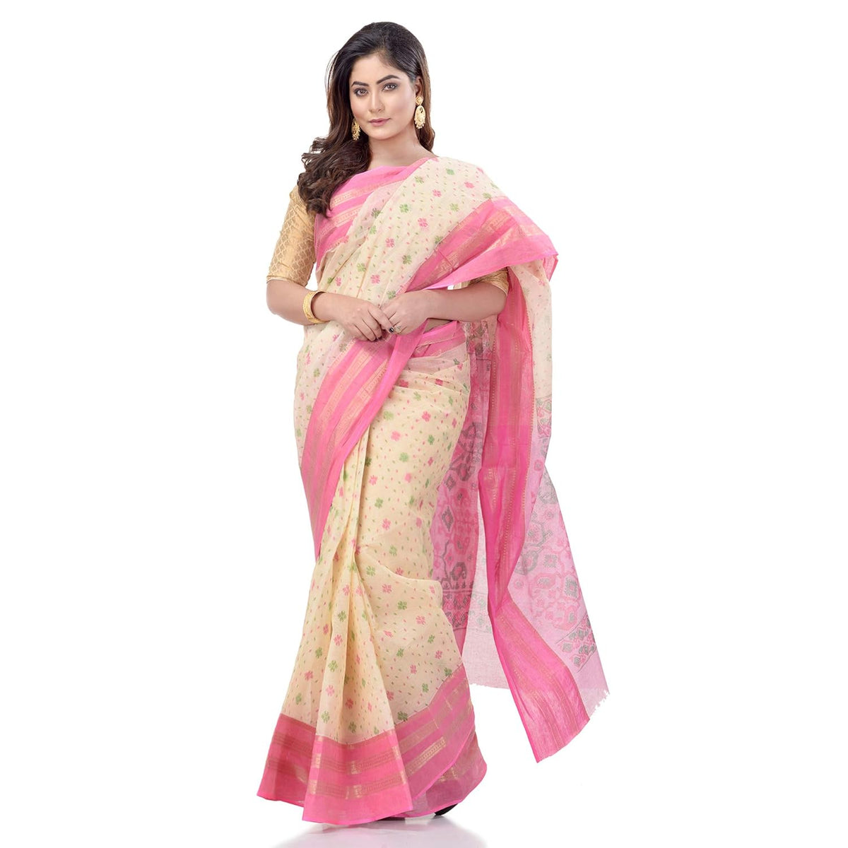 Vasthrlay Classic Traditional Saree for wedding and party wear styling