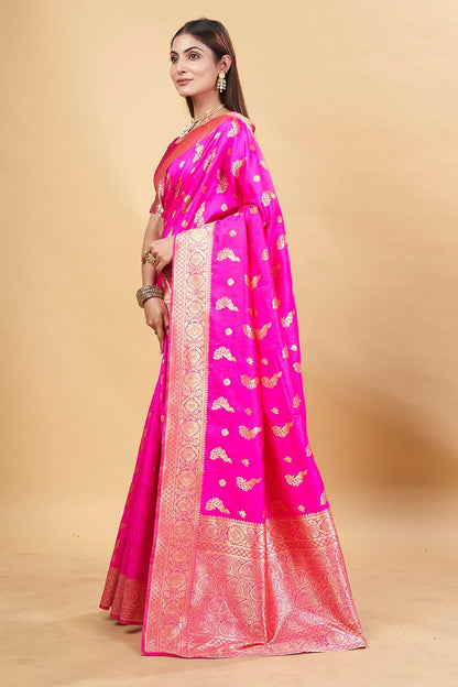 VasthrlayClassic Saree with elegant kanjivaram silk traditional styling