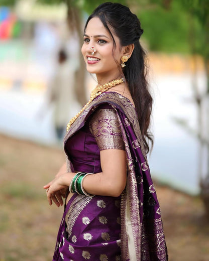Vasthrlay Ethnic Ethnic Wear with traditional design