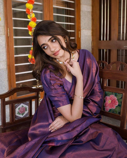 Vasthrlay Traditional Saree in Classic with refined kanjivaram ethnic appeal