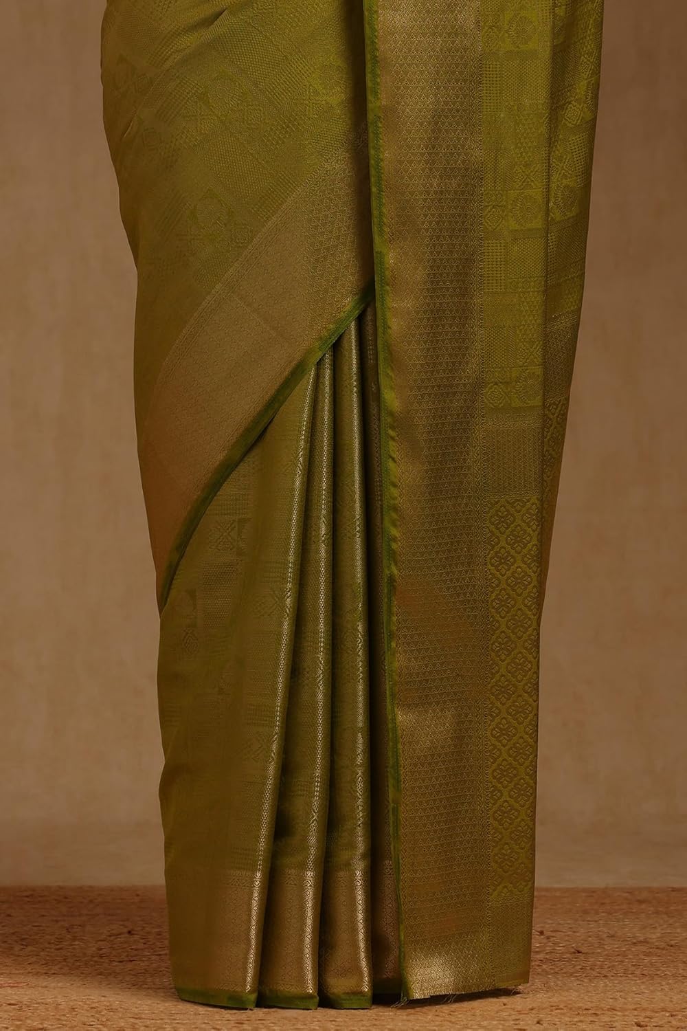 Vasthrlay Floral Saree in Turquoise with refined ethnic appeal