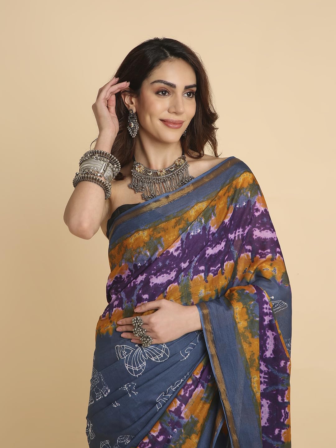 Vasthrlay Classic Traditional Saree for wedding and party wear styling