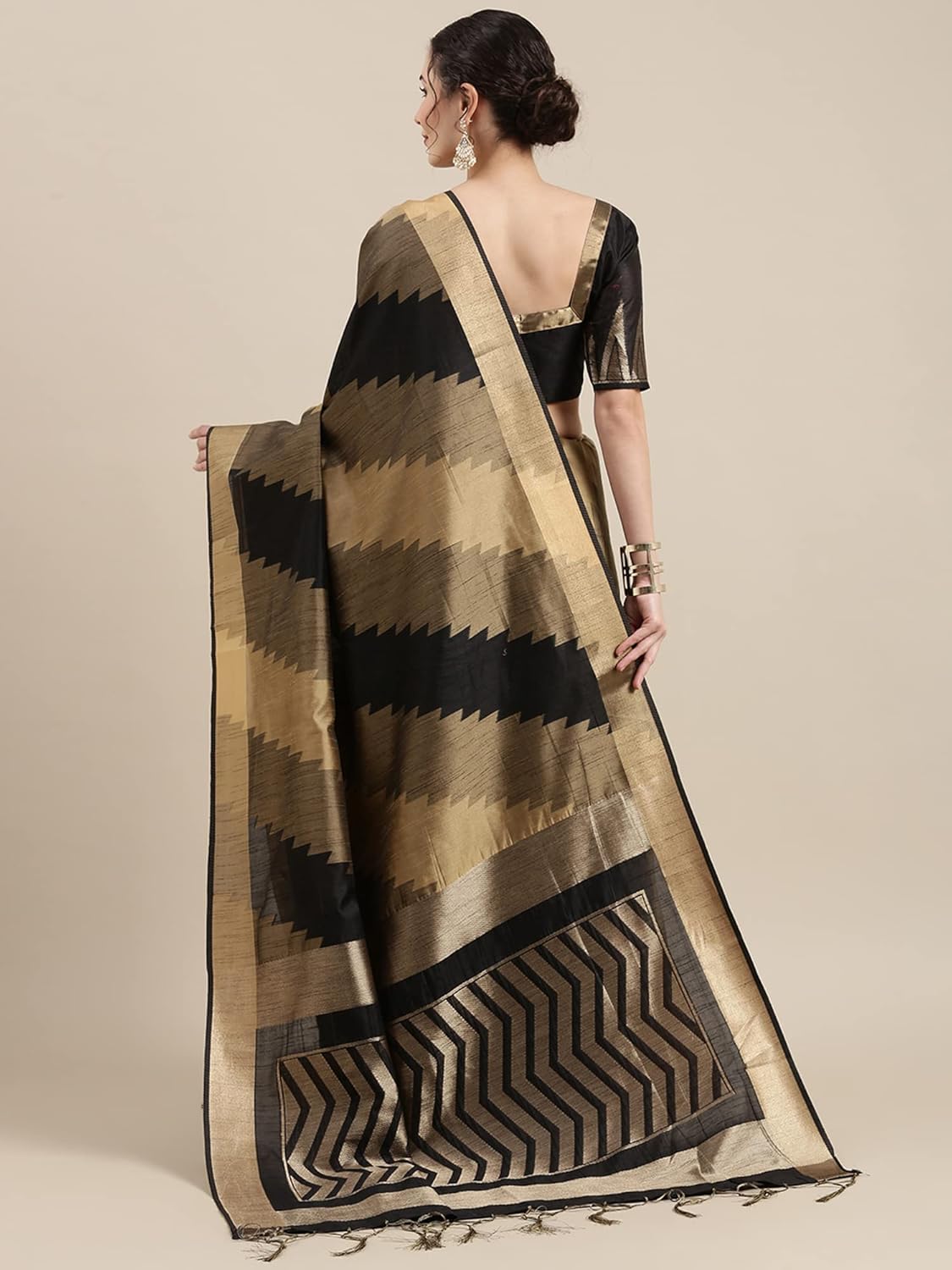 Vasthrlay Banarasi Ethnic Wear with traditional design