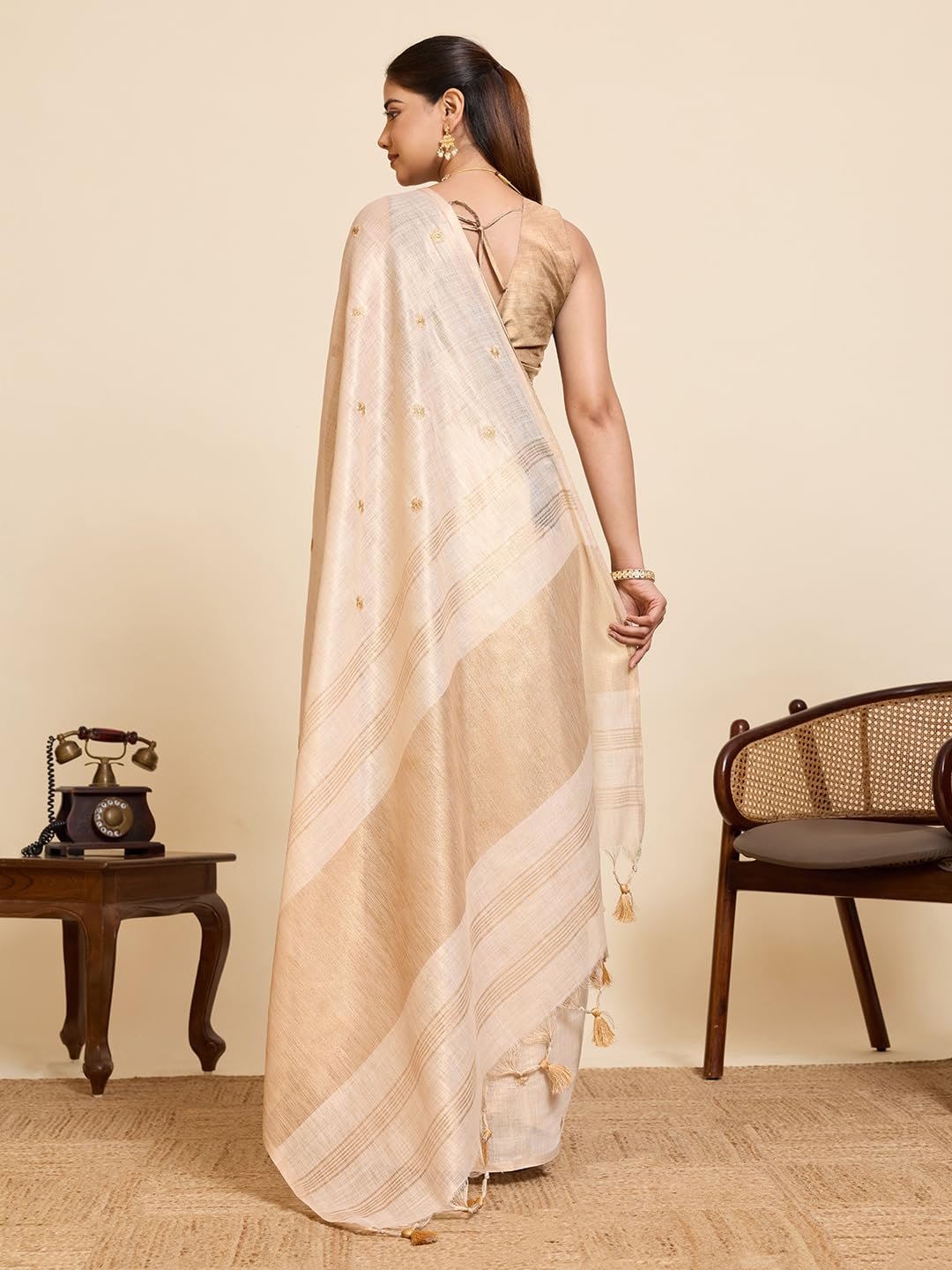 Vasthrlay Ethnic Classic Saree with decorative Embroidery design