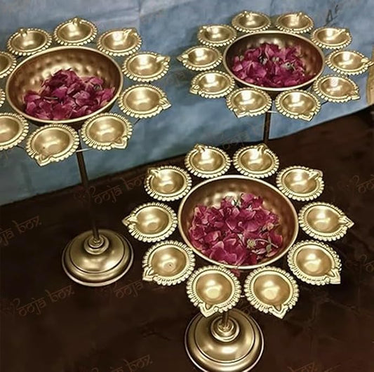 Luxurious Urban Set of 3 Urli Bowl tealight Holder Stand