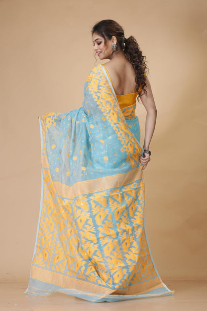 Vasthrlay Classic Traditional Saree for wedding and party wear styling