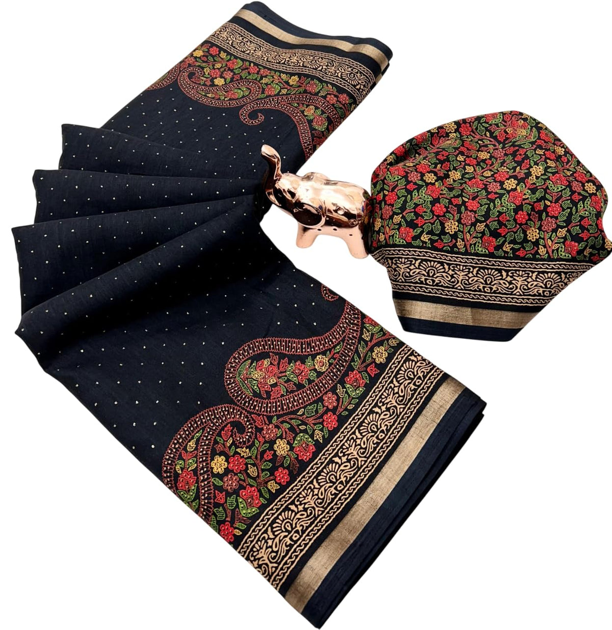 Vasthrlay Classic Ethnic Print Saree for festive ethnic occasions