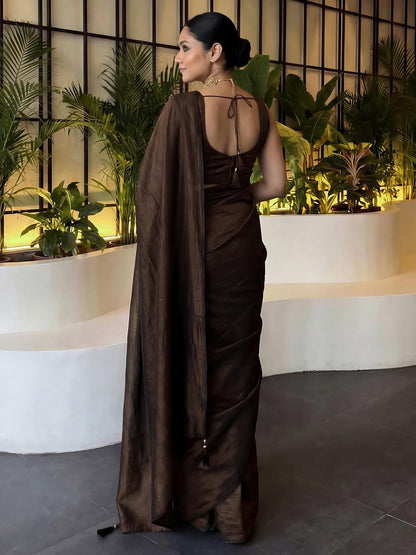 Vasthrlay Classic Ethnic Wear with elegant ethnic styling