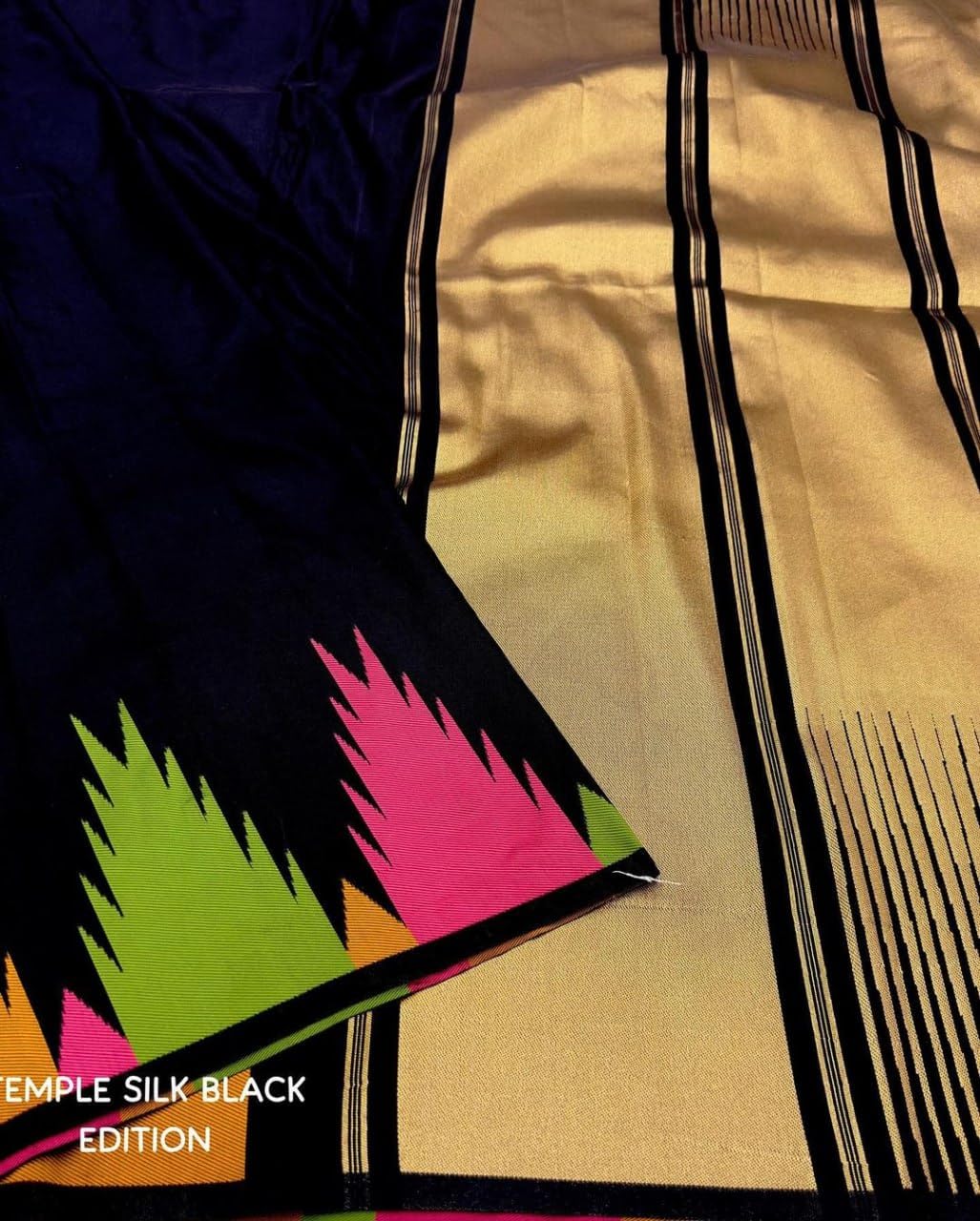 Vasthrlay Traditional Saree in Classic with refined kanjivaram ethnic appeal