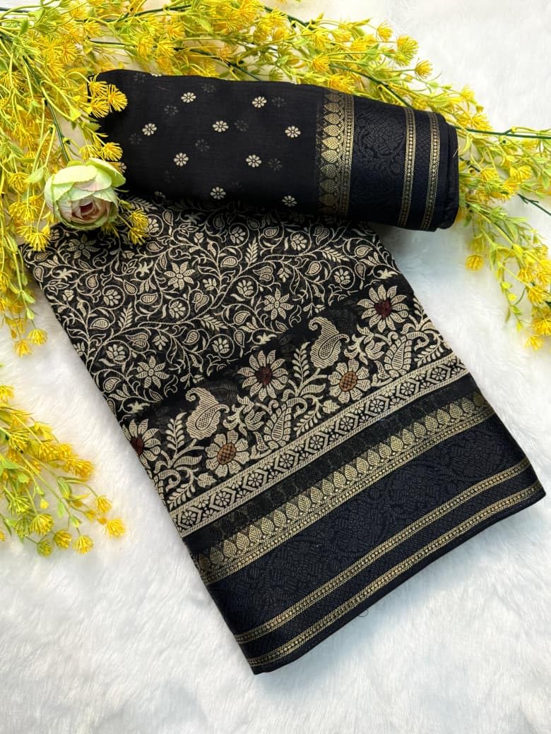 Vasthrlay Ethnic Classic Saree with decorative Printed design