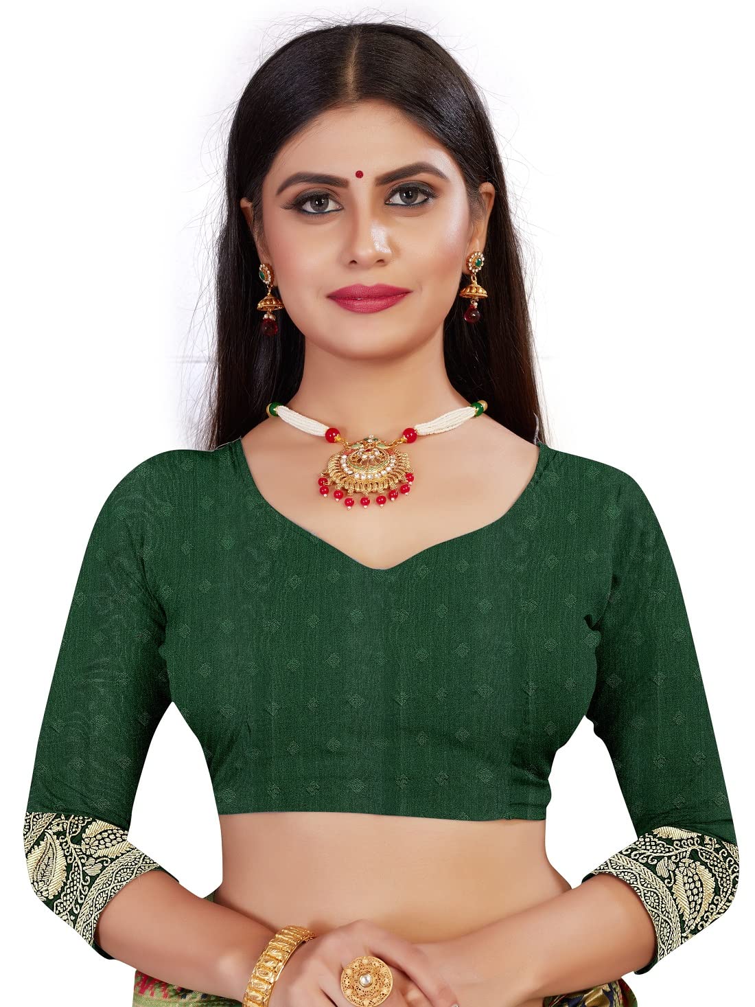 Vasthrlay Traditional Saree with refined ethnic appeal