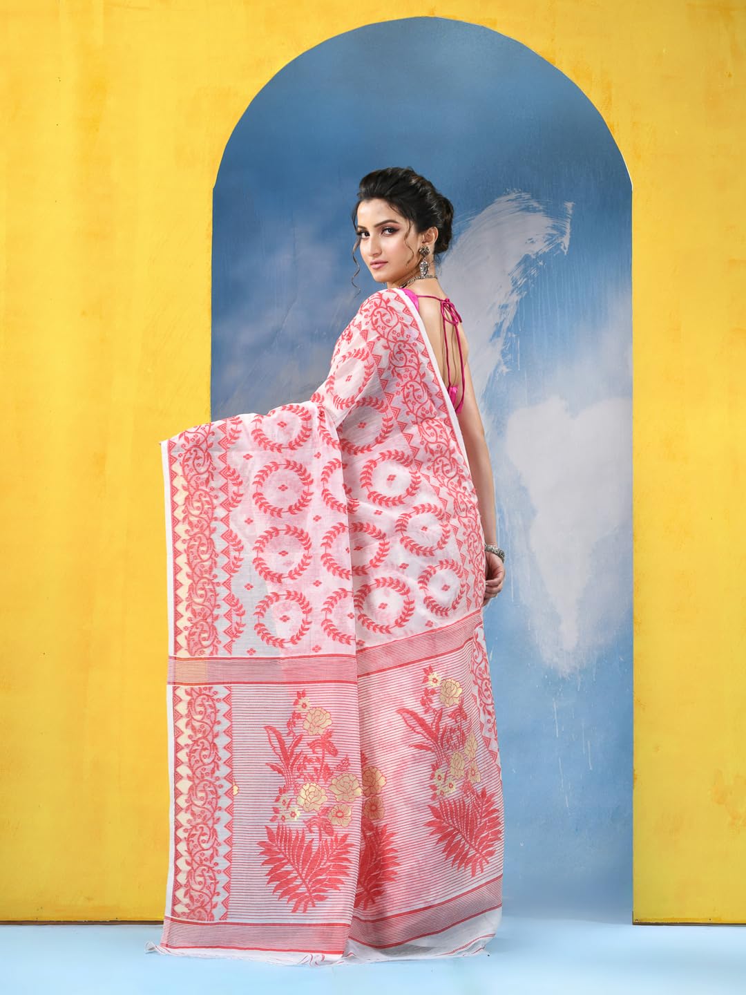 Vasthrlay Classic Traditional Saree for wedding and party wear styling