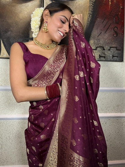 Vasthrlay Classic Traditional Saree with elegant ethnic styling