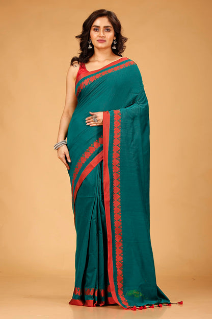 Vasthrlay Traditional Saree in Classic with refined handloom ethnic appeal