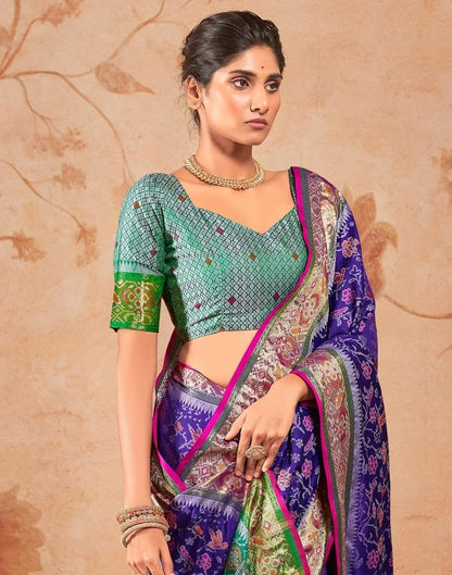 Vasthrlay Classic Woven Saree with elegant ethnic styling