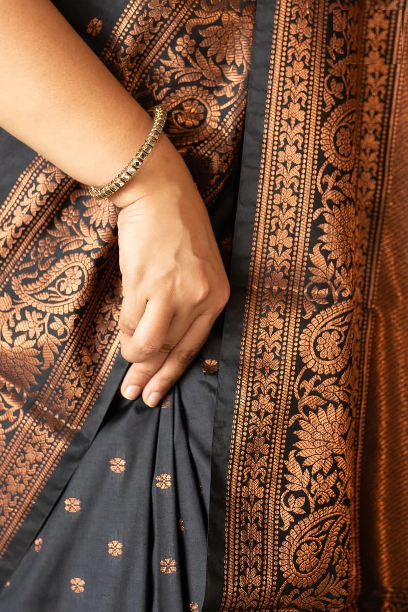 Vasthrlay Classic Traditional Saree for wedding and party wear styling