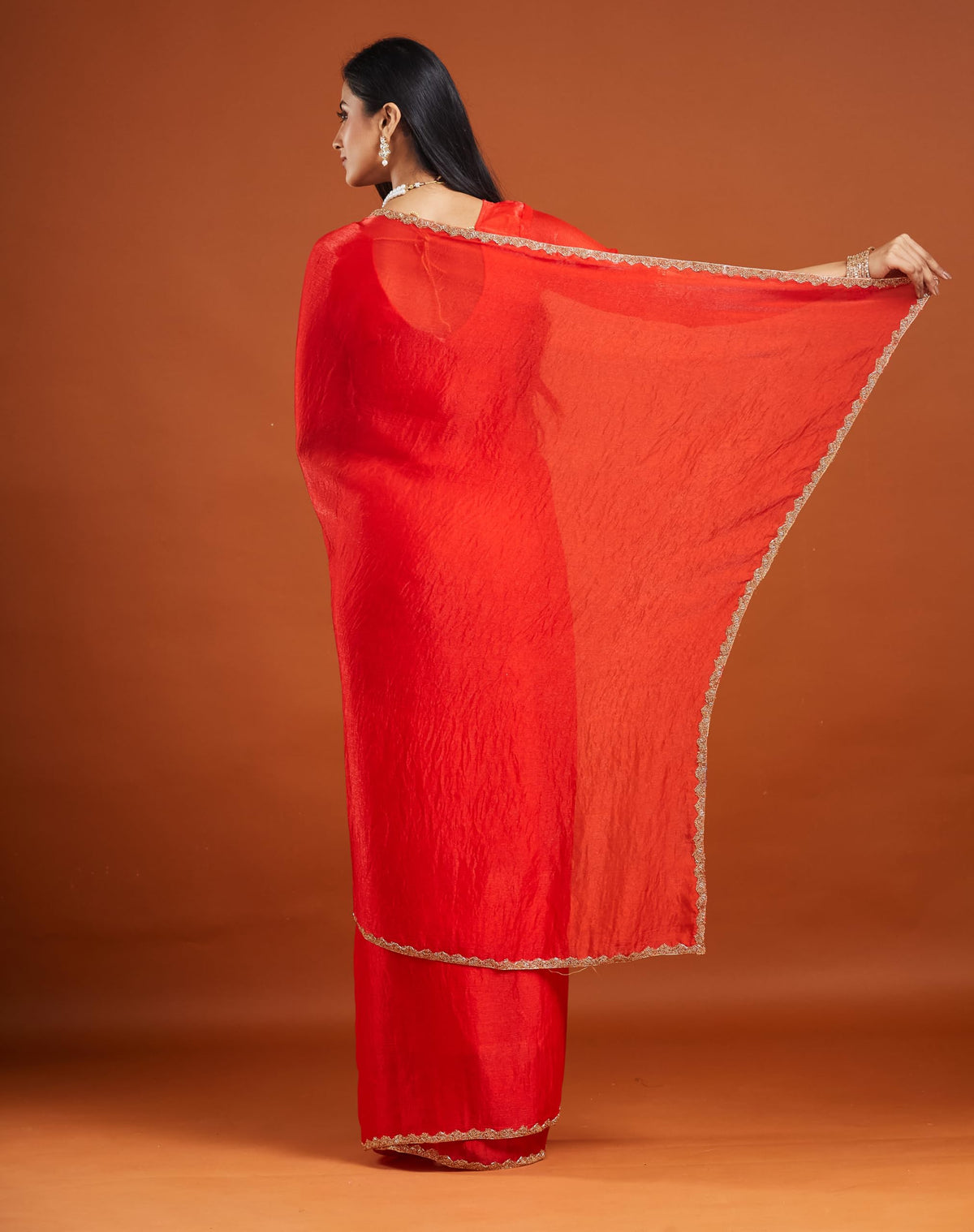Vasthrlay Classic Border Saree with elegant ethnic styling
