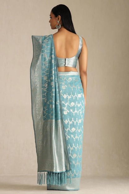 Vasthrlay Turquoise Traditional Saree for wedding and party wear styling