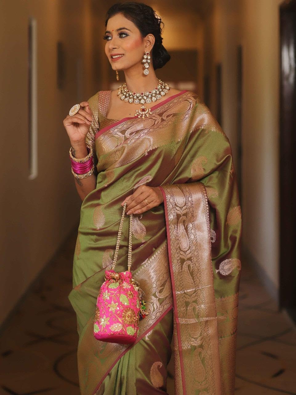 Vasthrlay Traditional Saree in Classic with refined kanjivaram ethnic appeal
