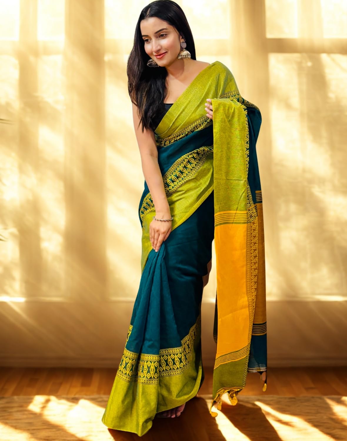 Vasthrlay Classic Traditional Saree with elegant Georgette styling